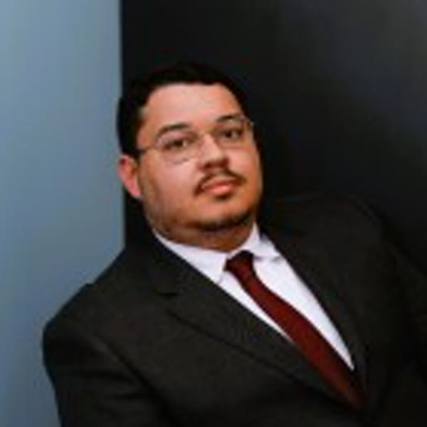 Prof. Lucas F. G. Bento